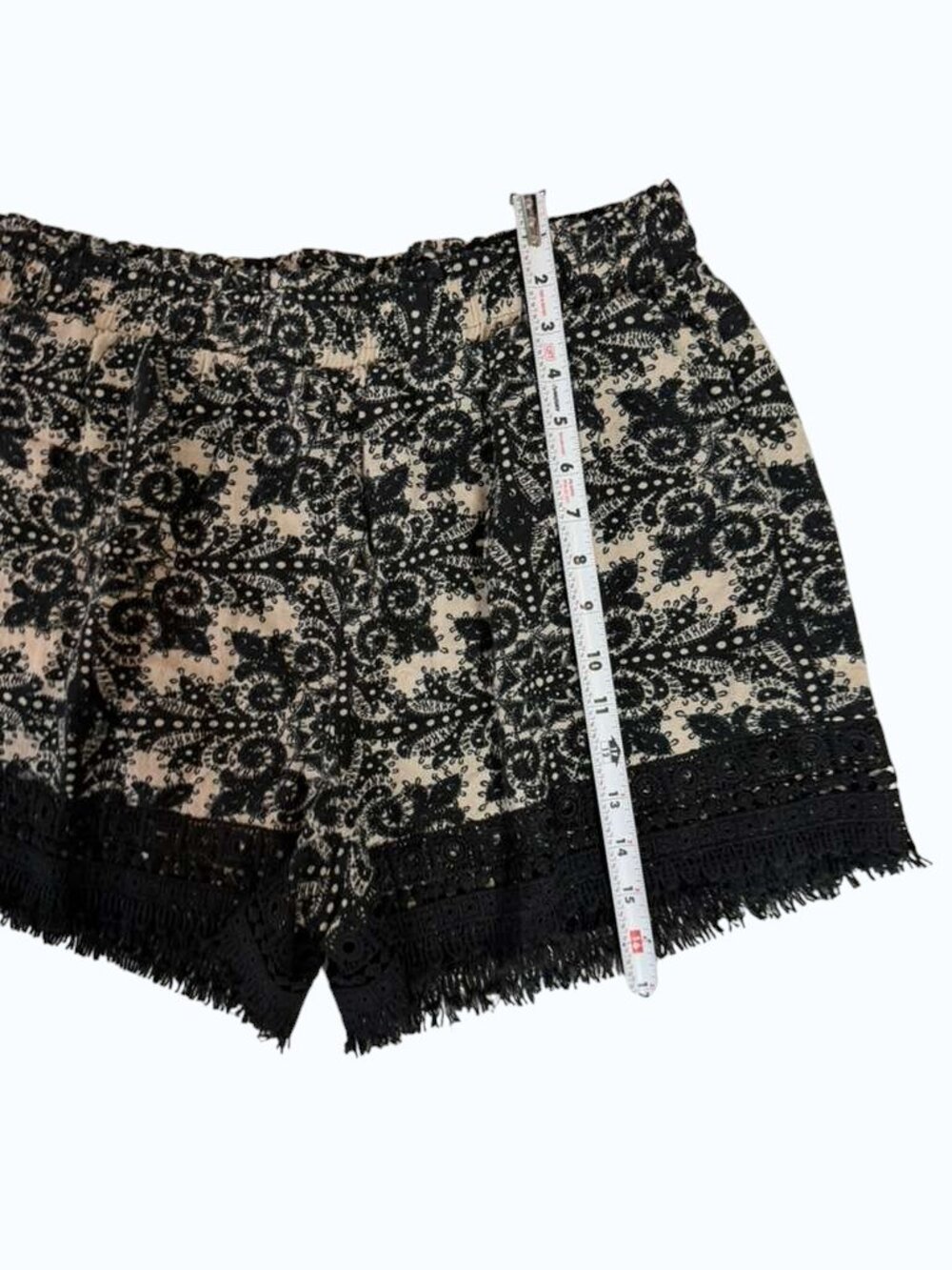 Aakewei Floral Lace Fringe Shorts Size XL Black Beige Boho. Black Beige Nylon. - Picture 4 of 7